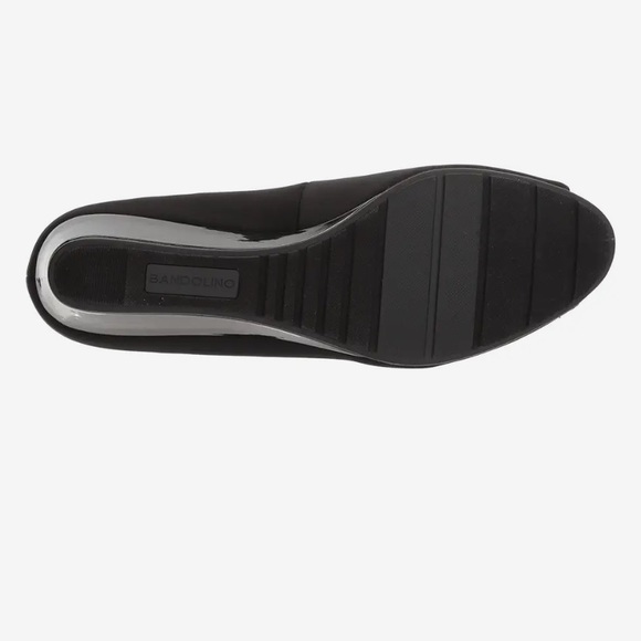 BANDOLINO Candra Peep Toe  Wedges - Picture 5 of 5